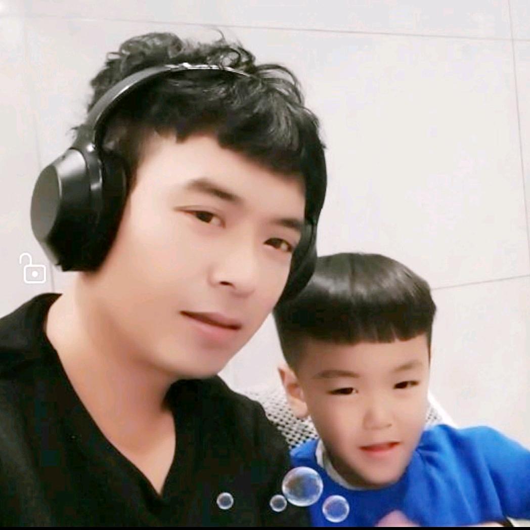 阿四美发会所【造型烫总监】