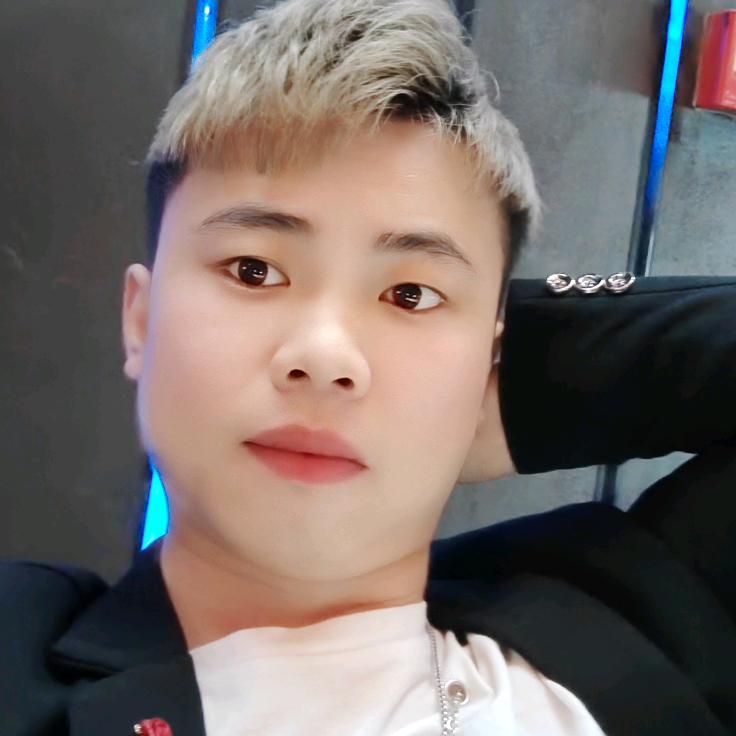 国宾派对订台.花瓶