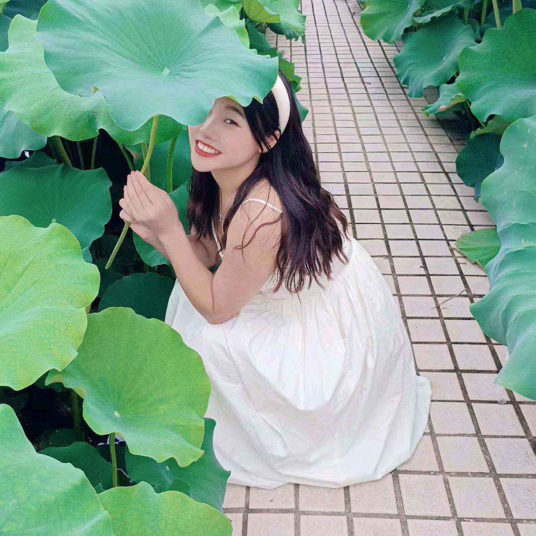 新百伦玲玲