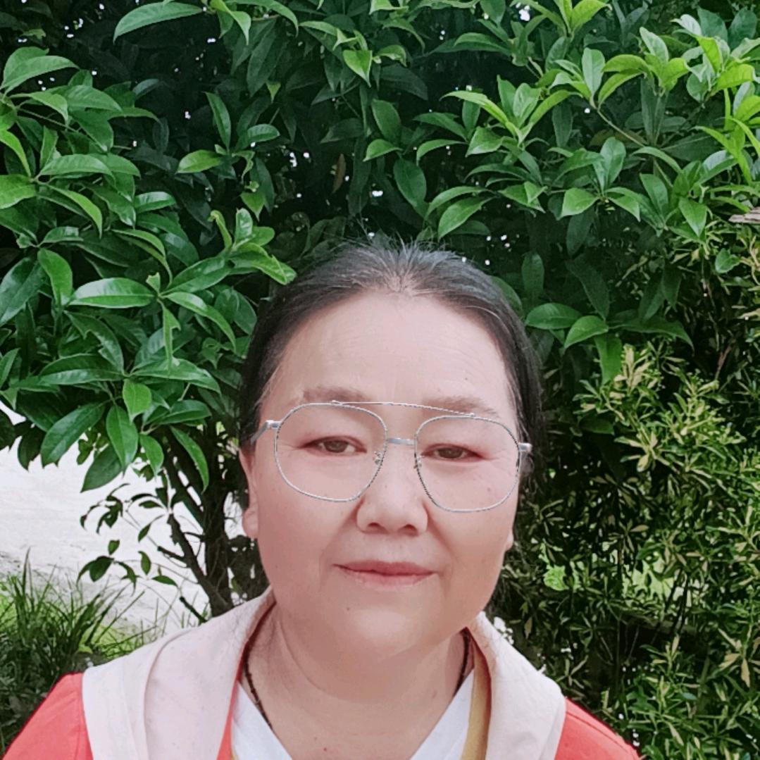 王长树    晚上7：50点定时开播。