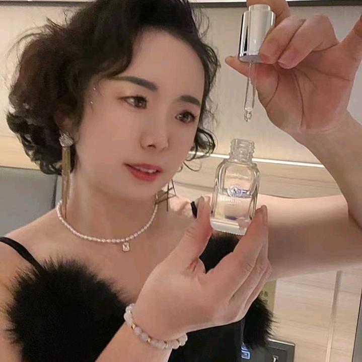 岁月无忌杨姐