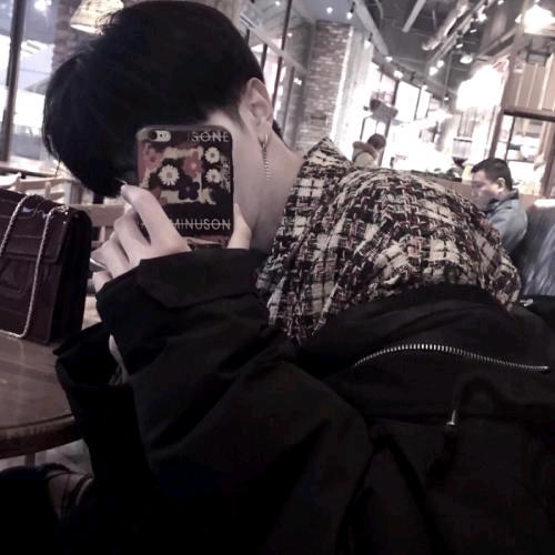 精神小伙胖胖