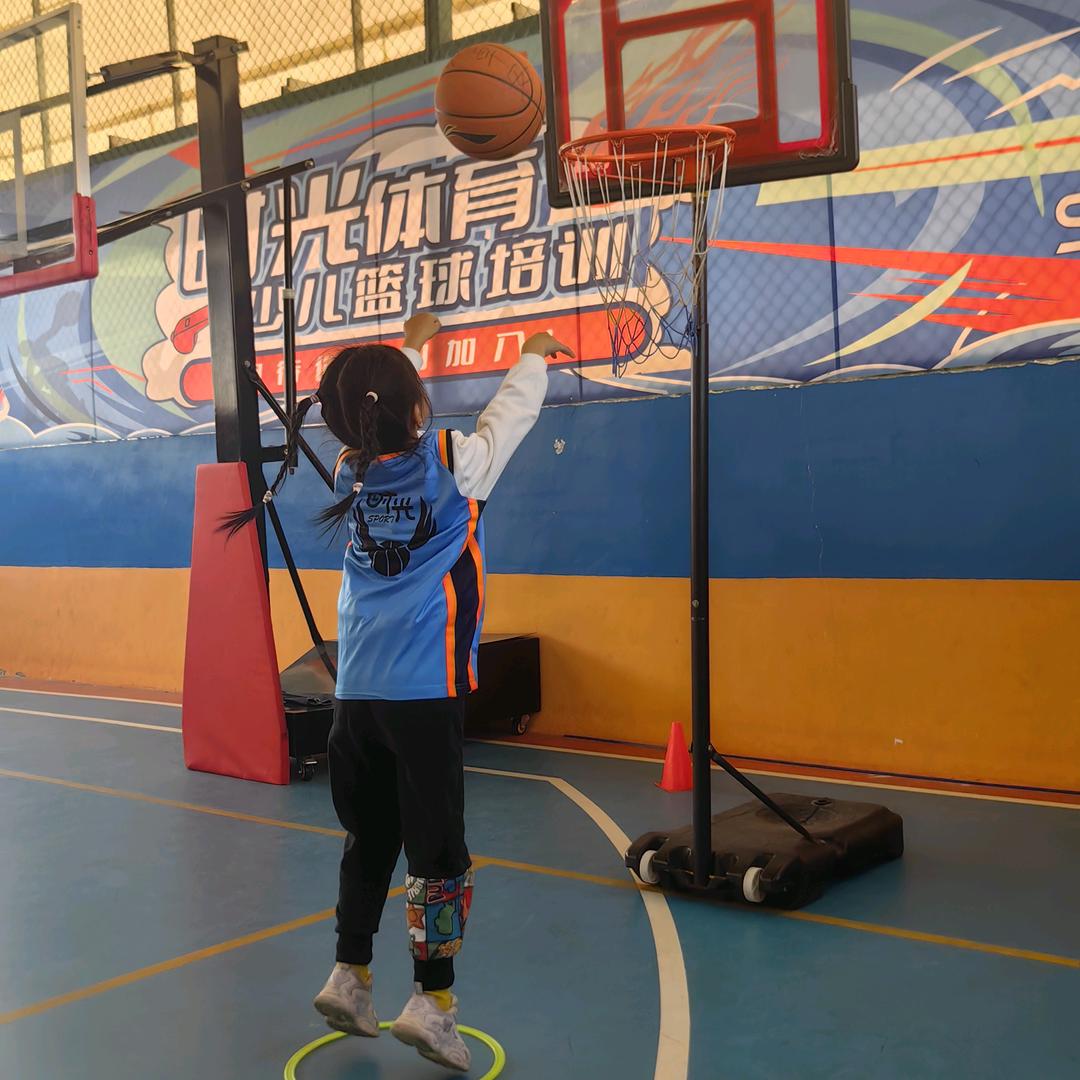 🎗Lisa芮宝👧🏻