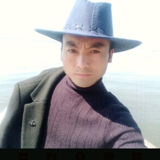 胡子哥首播21：10