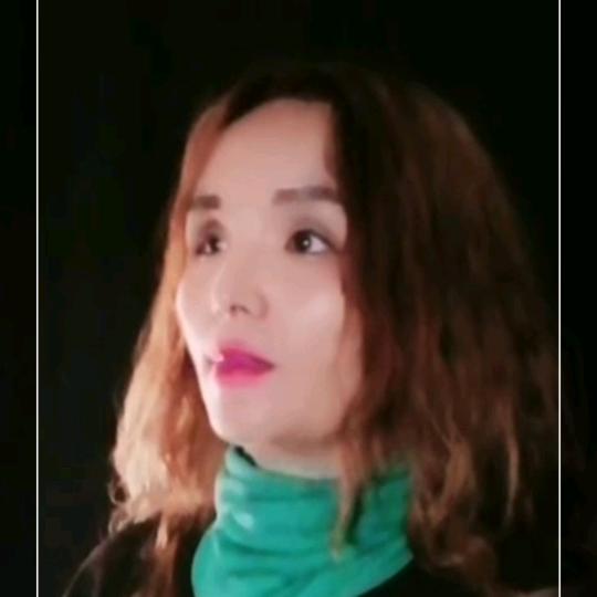 韦唯百货店