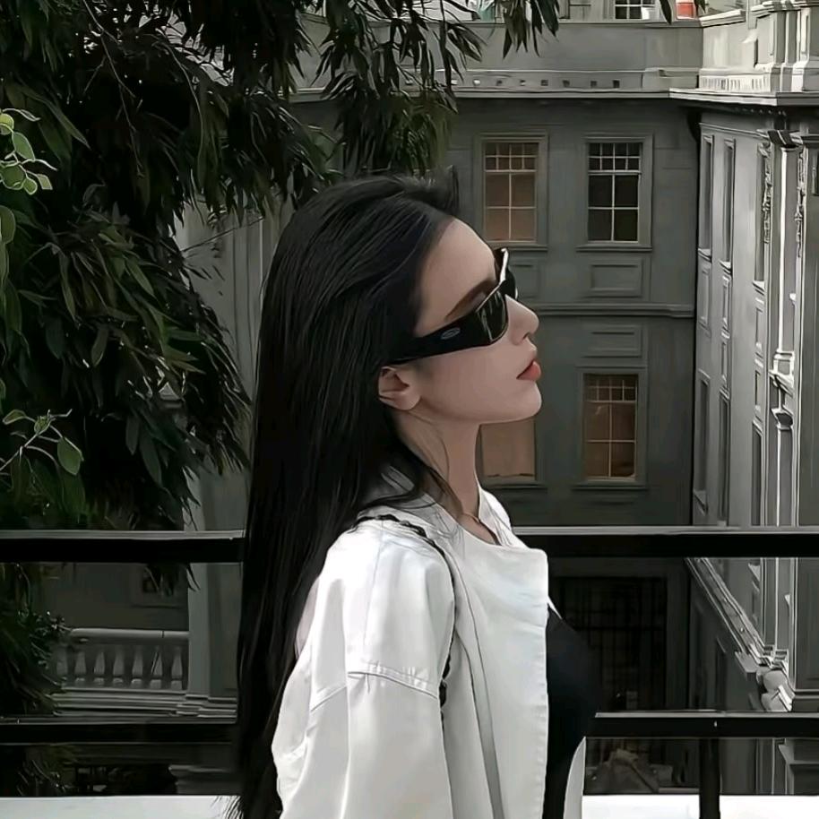小灿爆爆