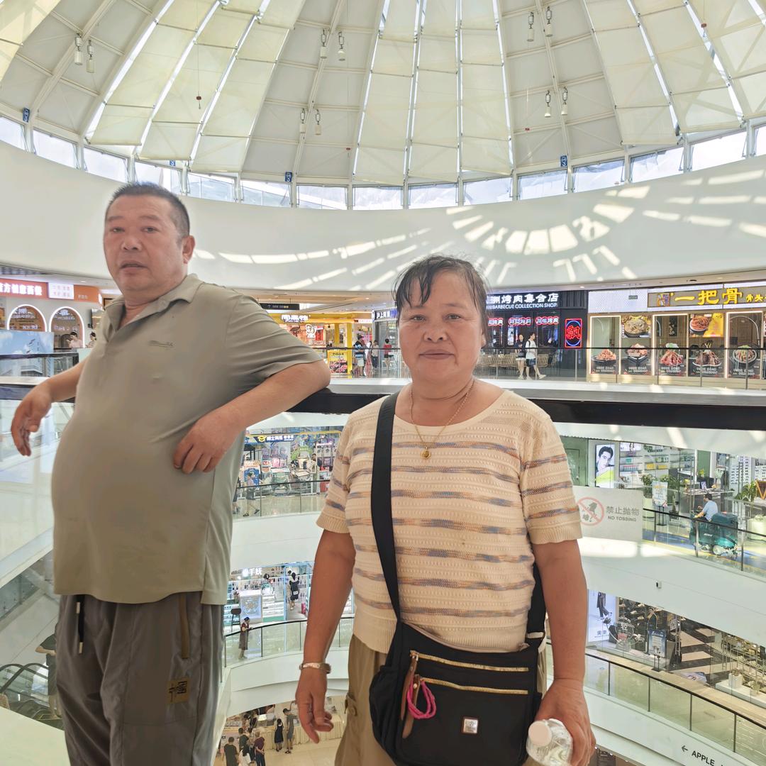 何大海花兰花圈店