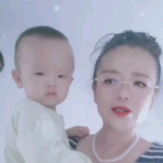 幸福一家人😄