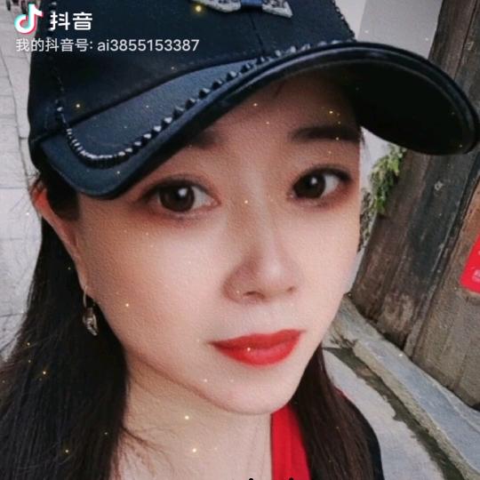 铿锵玫瑰🌹