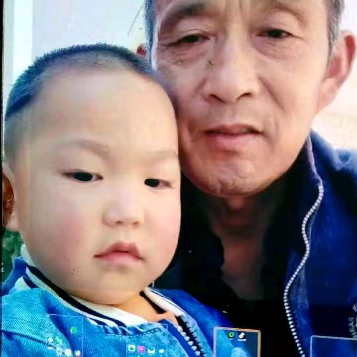 寻开心的老头