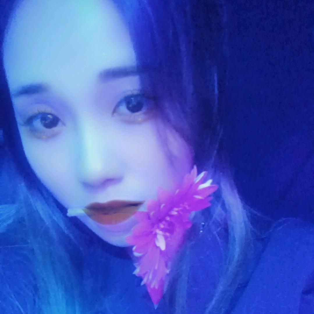 女.王