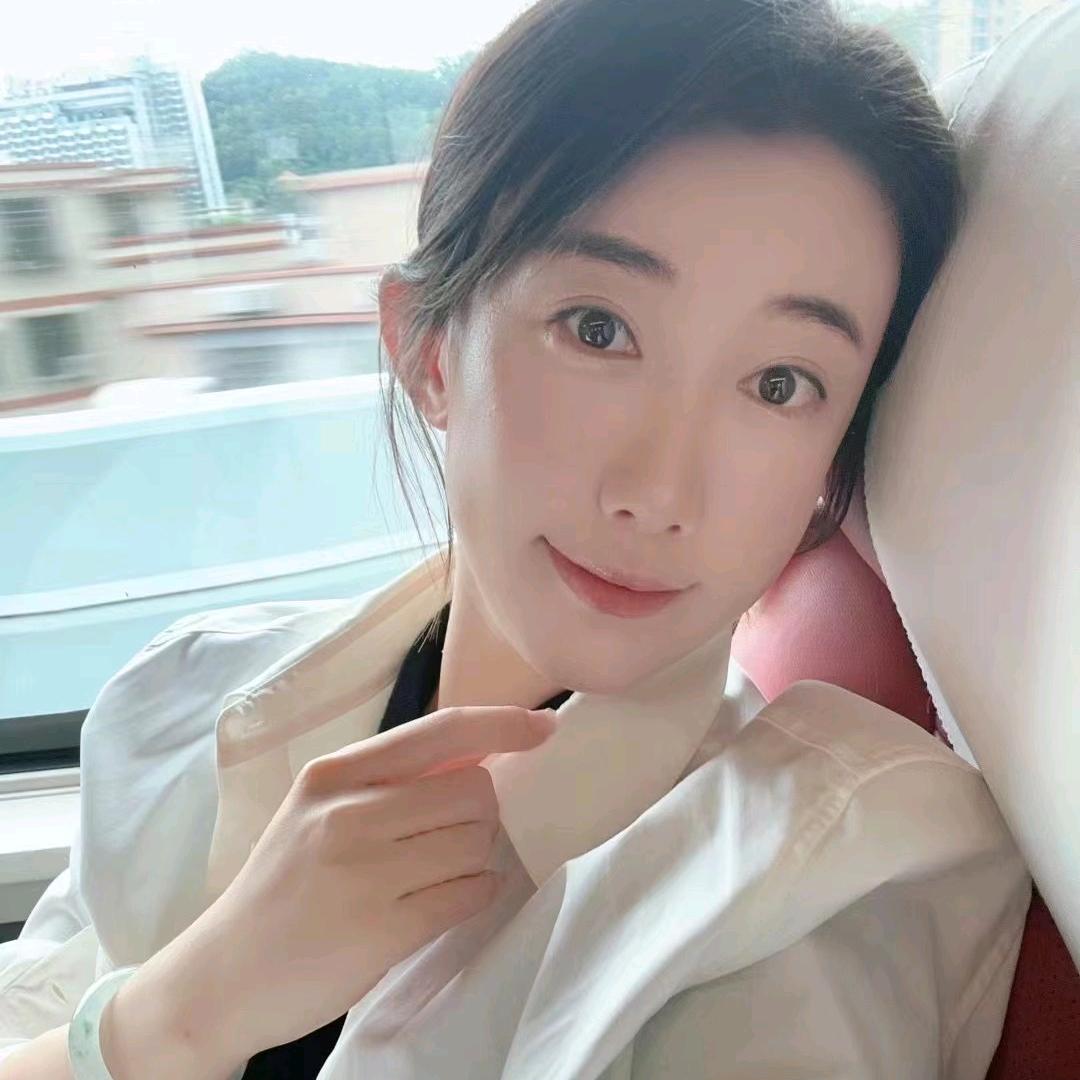 王默默-柒树之选🍃