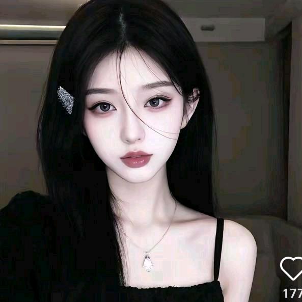 依依.