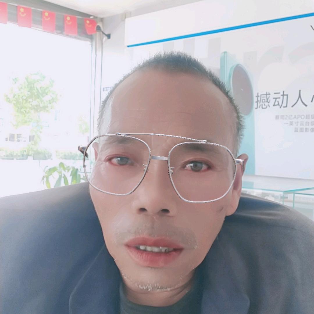 周玉成