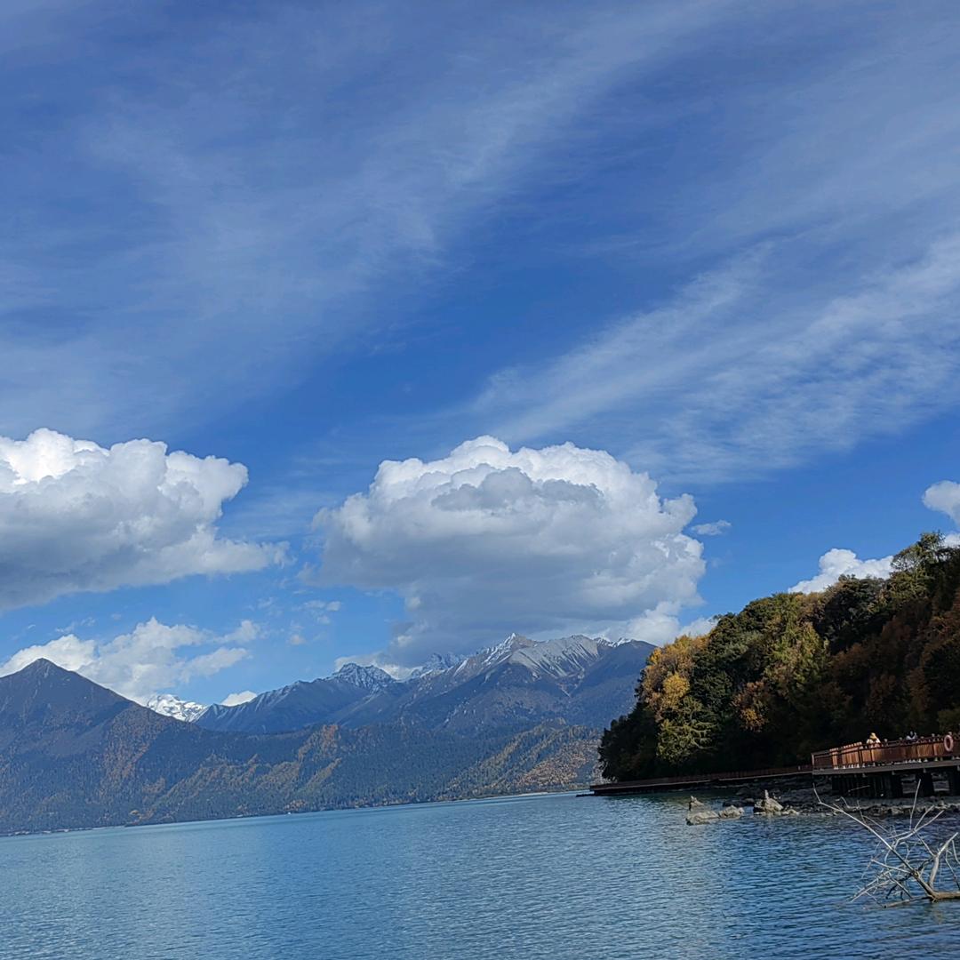 退休老两口慢游生活