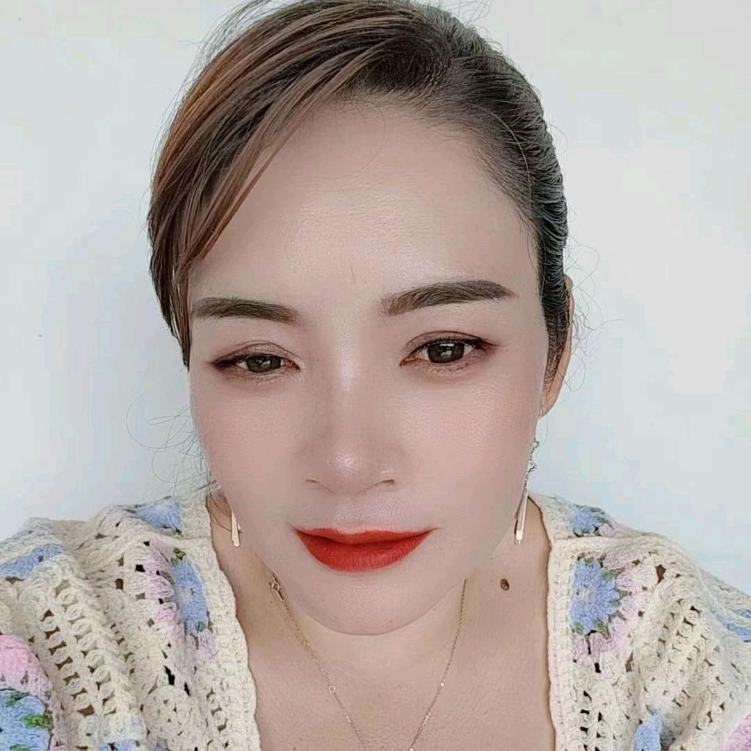 小可爱大号晚上22点开播🎤