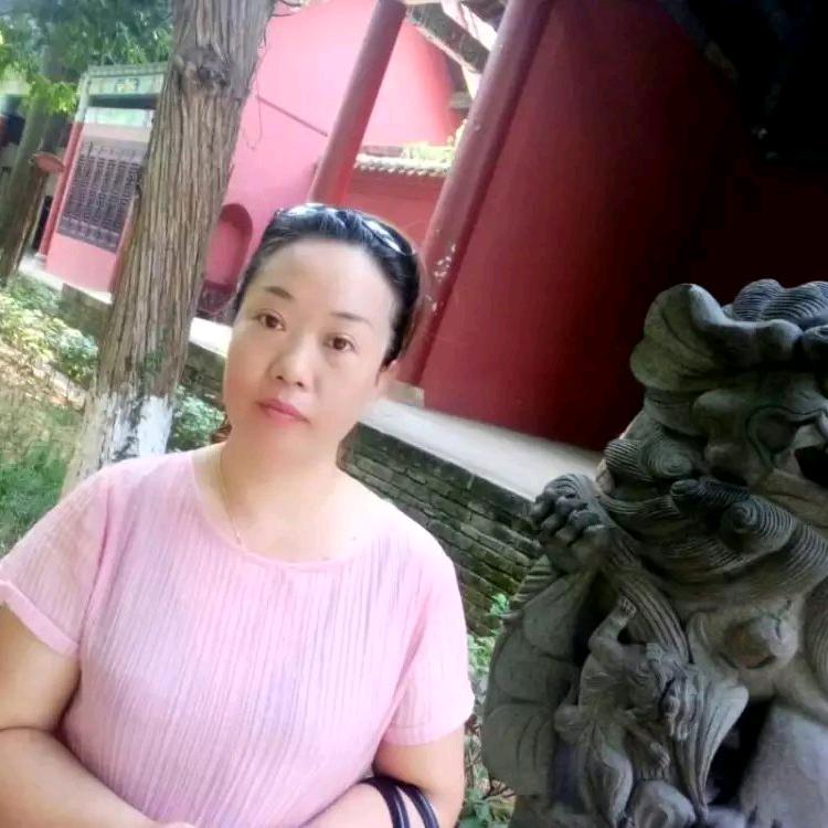 小桔子(｢･ω･)｢嘿