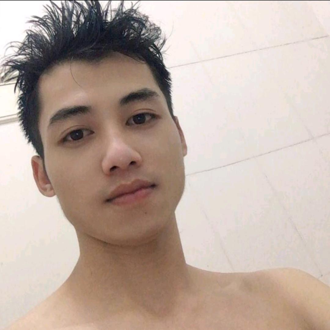 在下；猫也、名字嘛，尚无