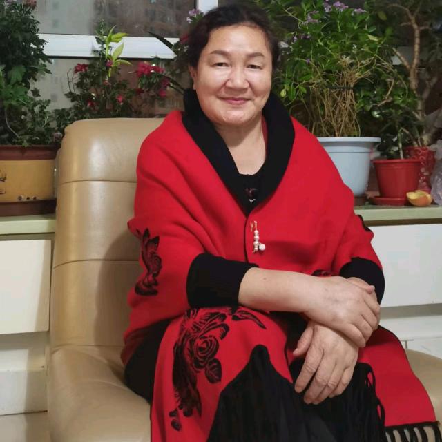 岳姐每天早上8点10开播