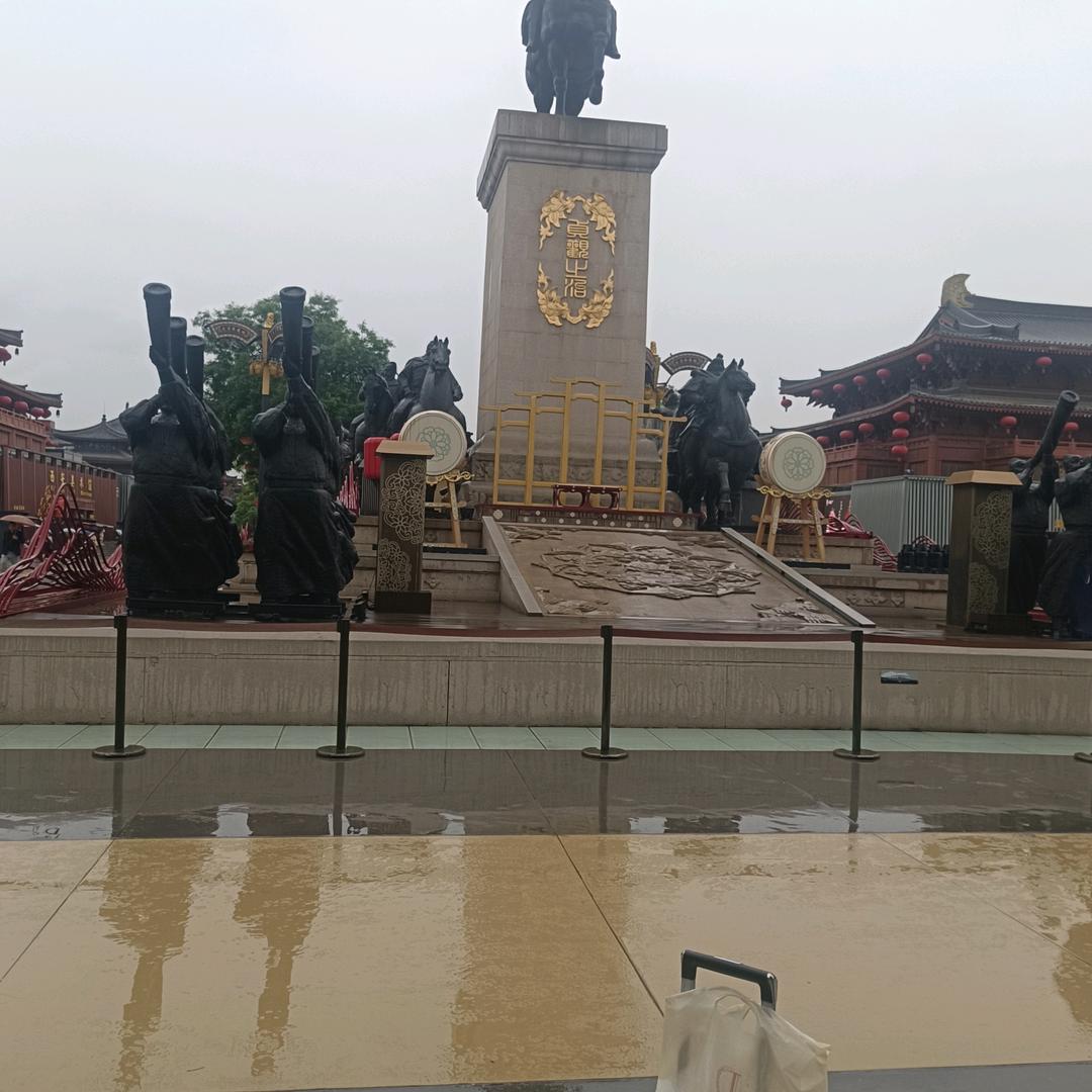 英雄一怒为红颜！出门打工只为💰钱