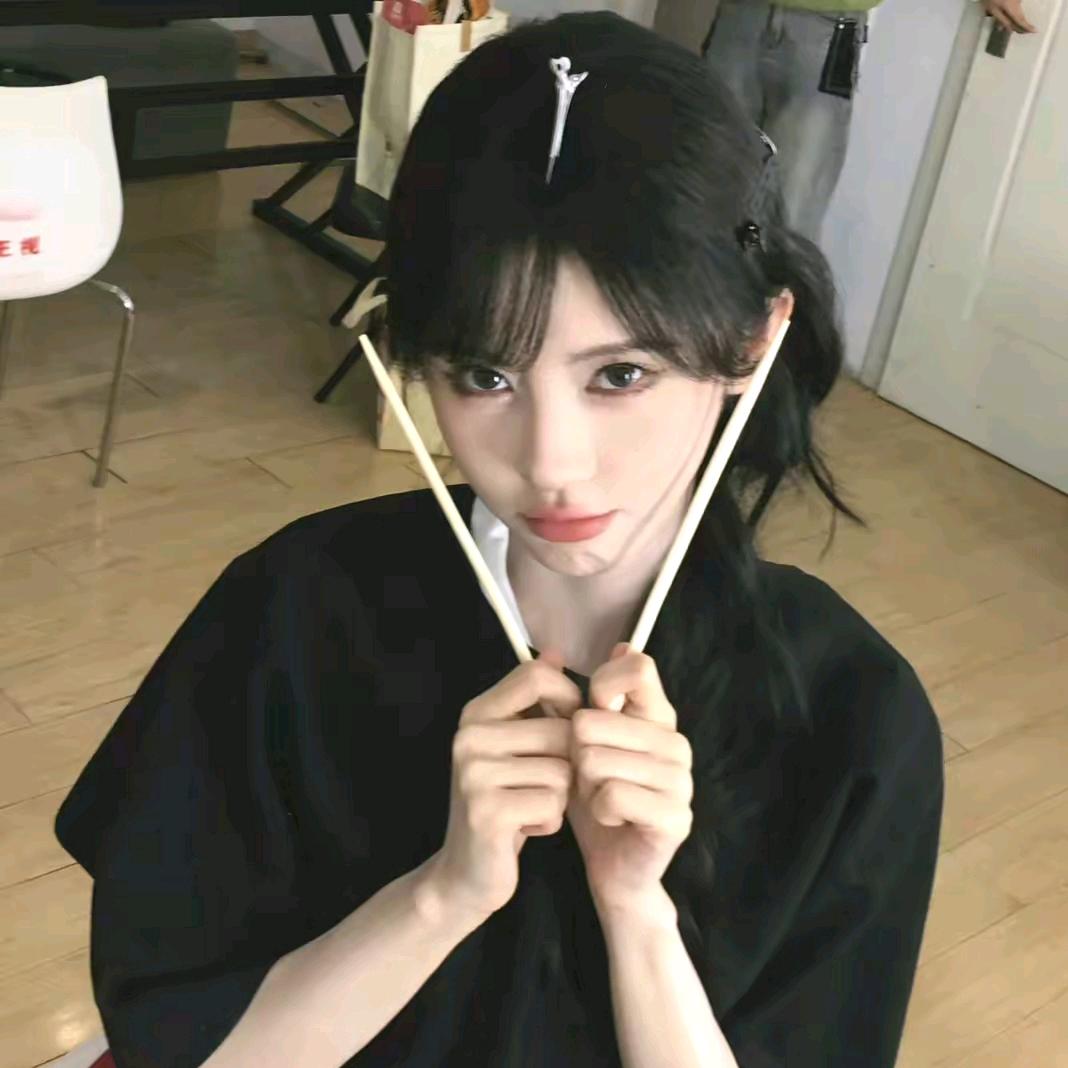 祎见钟情