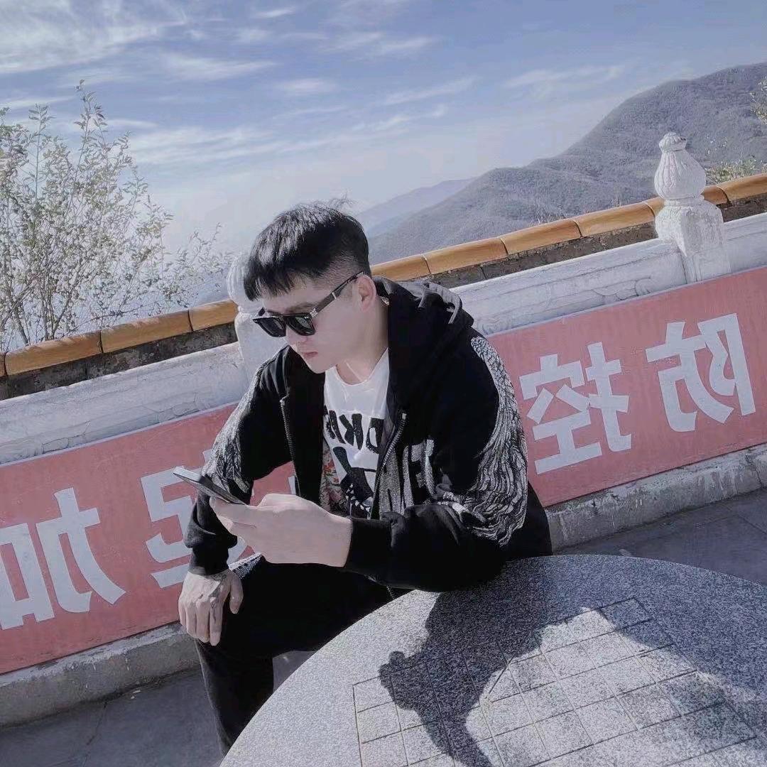 一个凡人。