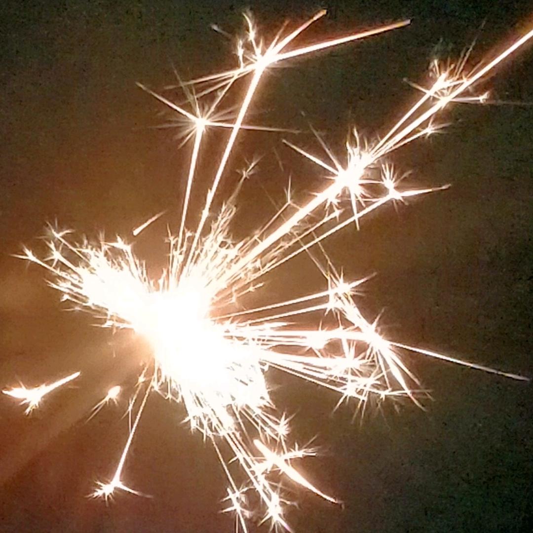 绚烂烟花