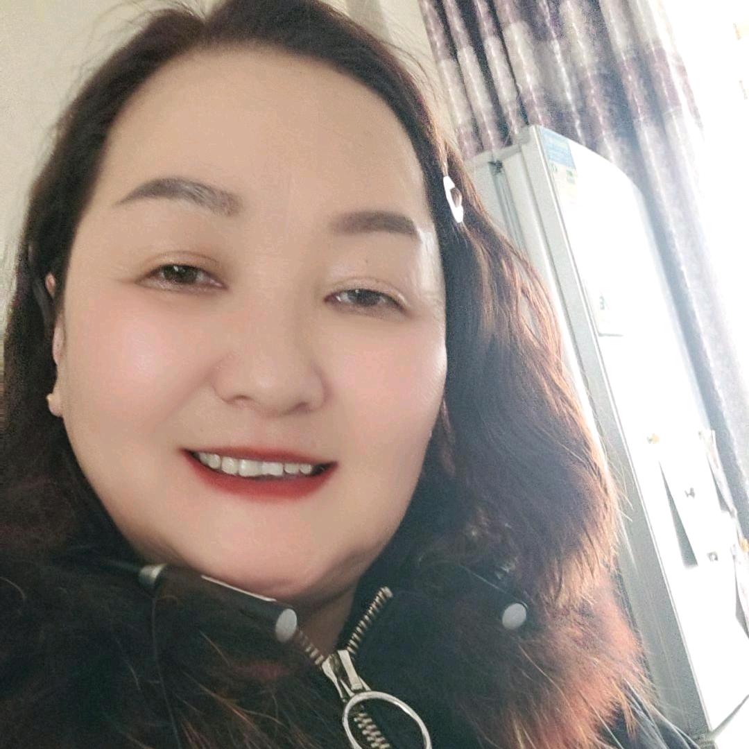吕大姐，每晚九点半开播