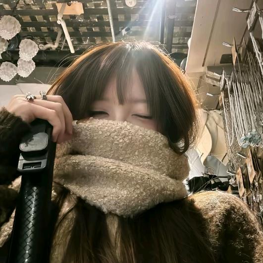 ₍˄·͈༝·͈˄*₎੭