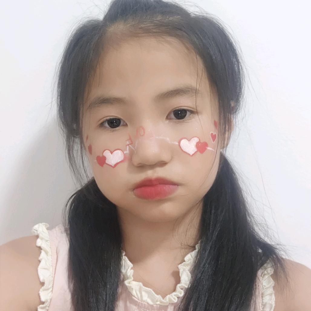 可爱的小嘉嘉呀！