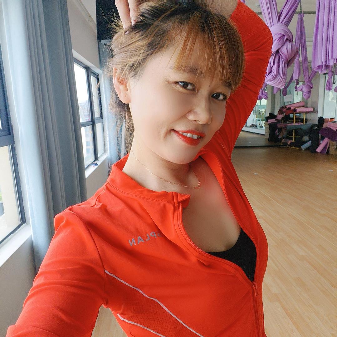 @婷婷健身操领队