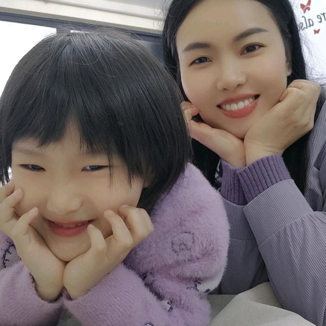 肇庆服装批发（毛丹）