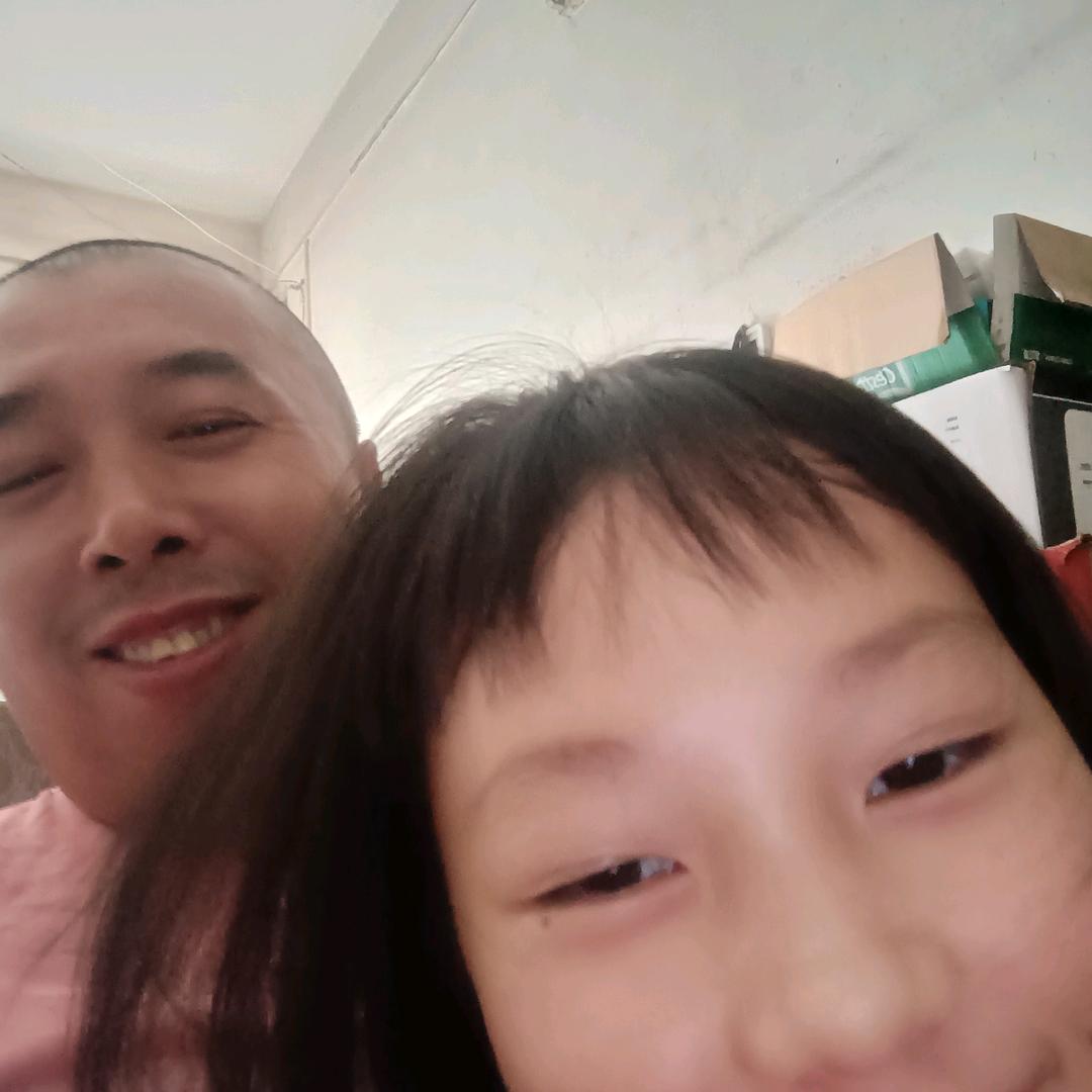 5国良。轮滑吧宝贝。和丰村4组