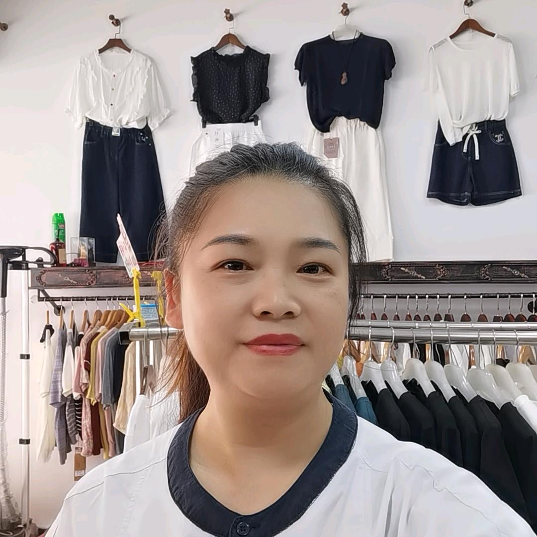 小覃~阳朔衣品人生