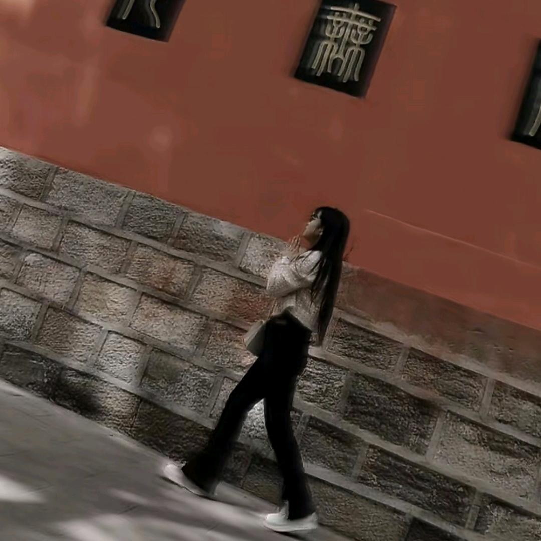 ♚闫y丽♚ ☞爱财爱己☜