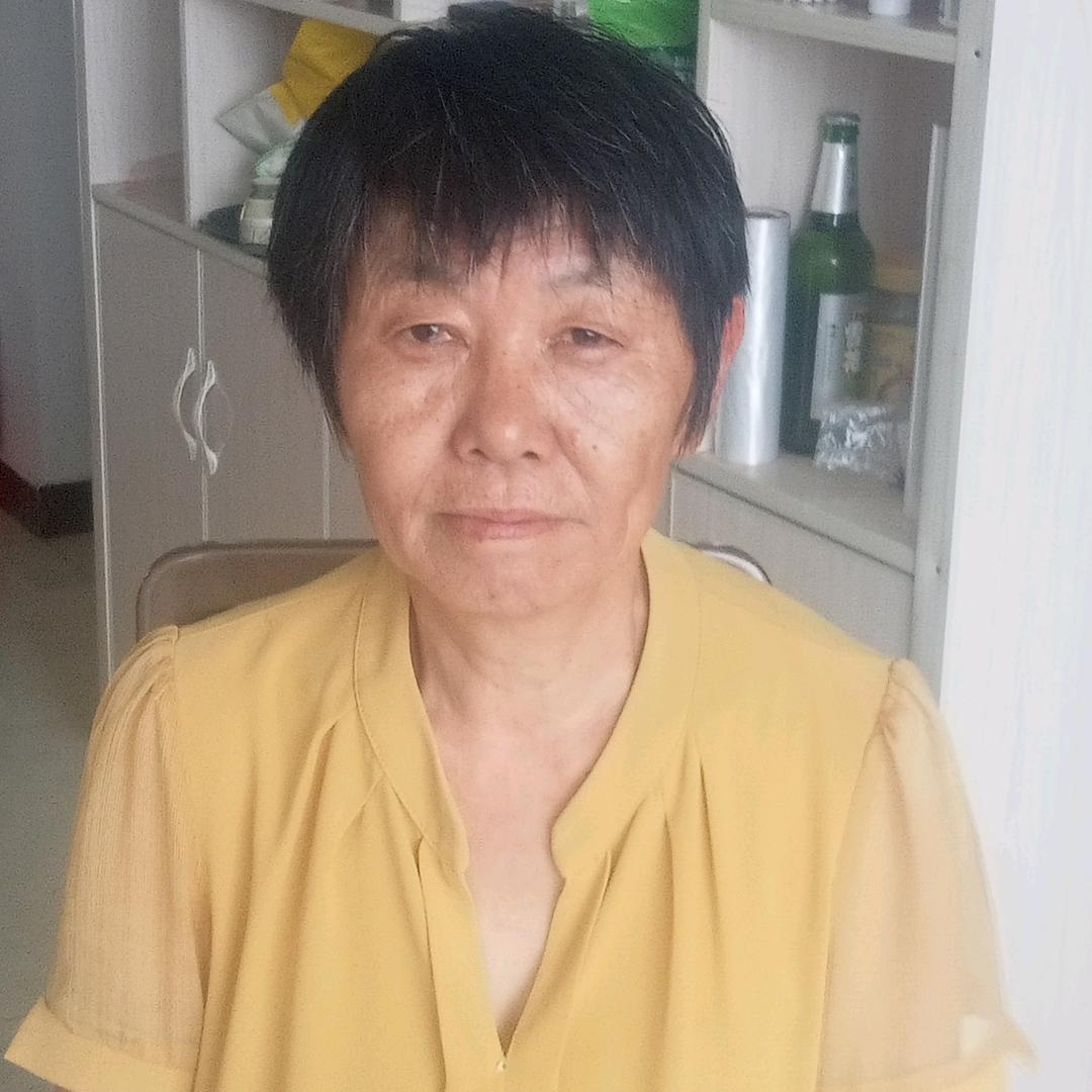 孟云姐  首播，聊天主播