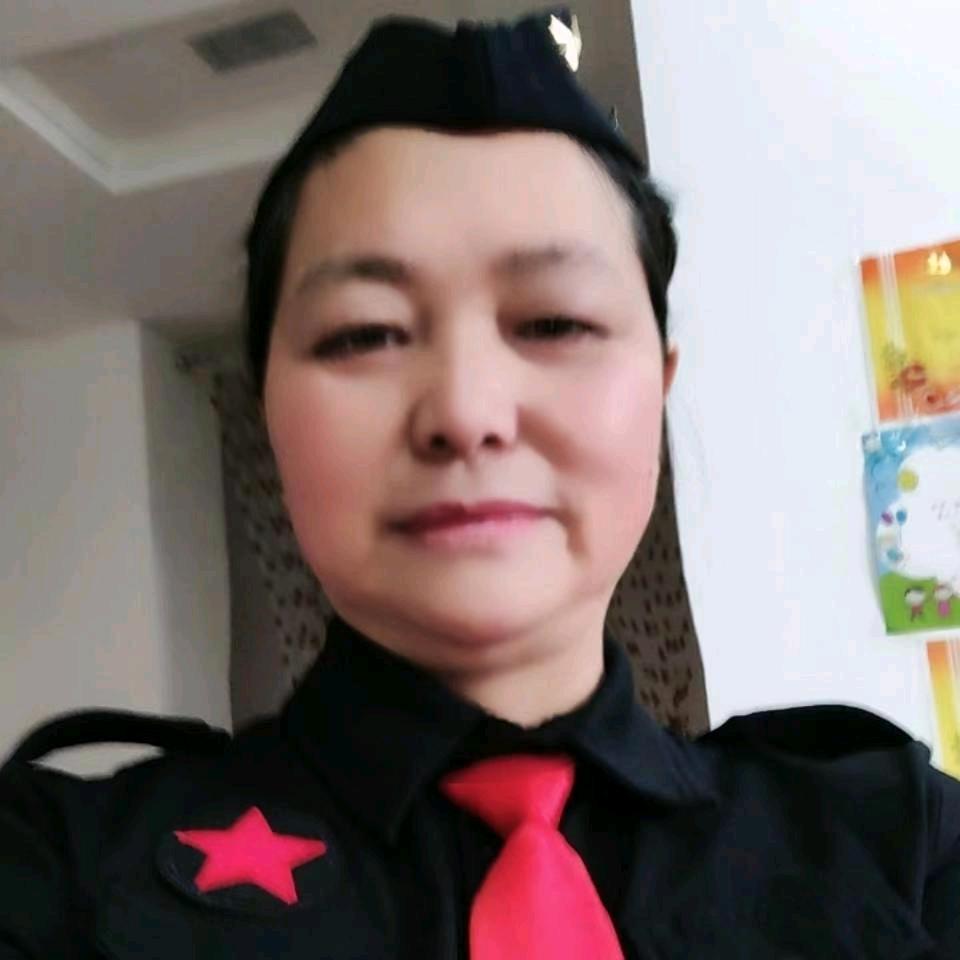 晓红爱跳舞