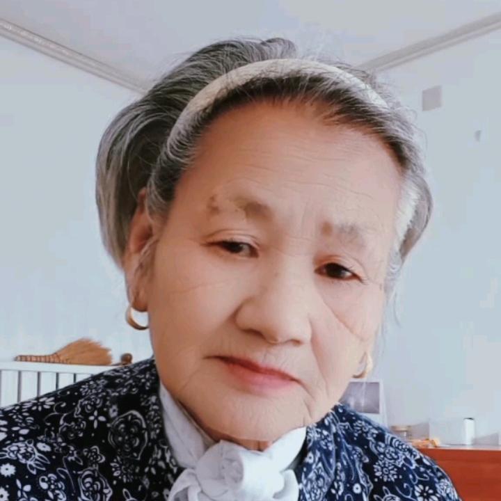 山里老人1银华