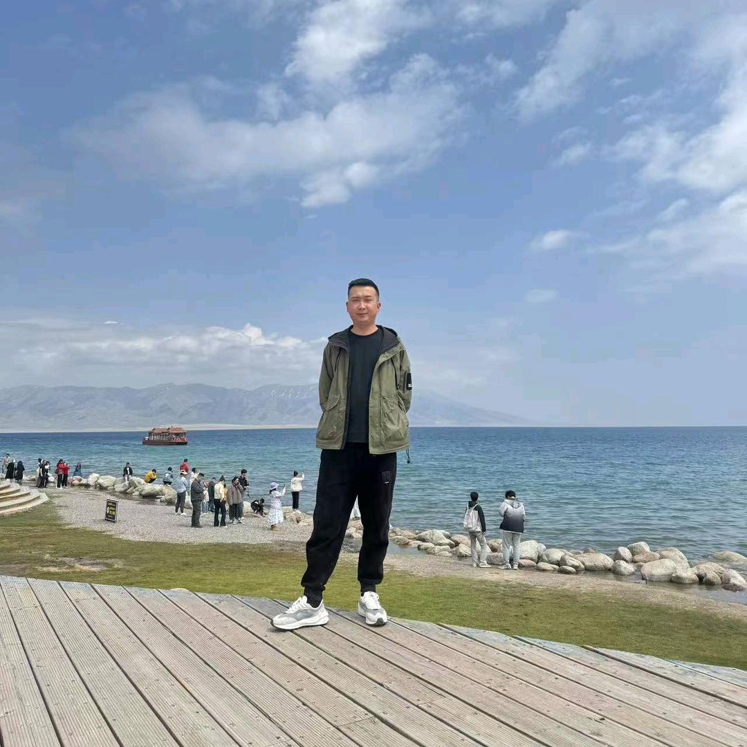 卓傲