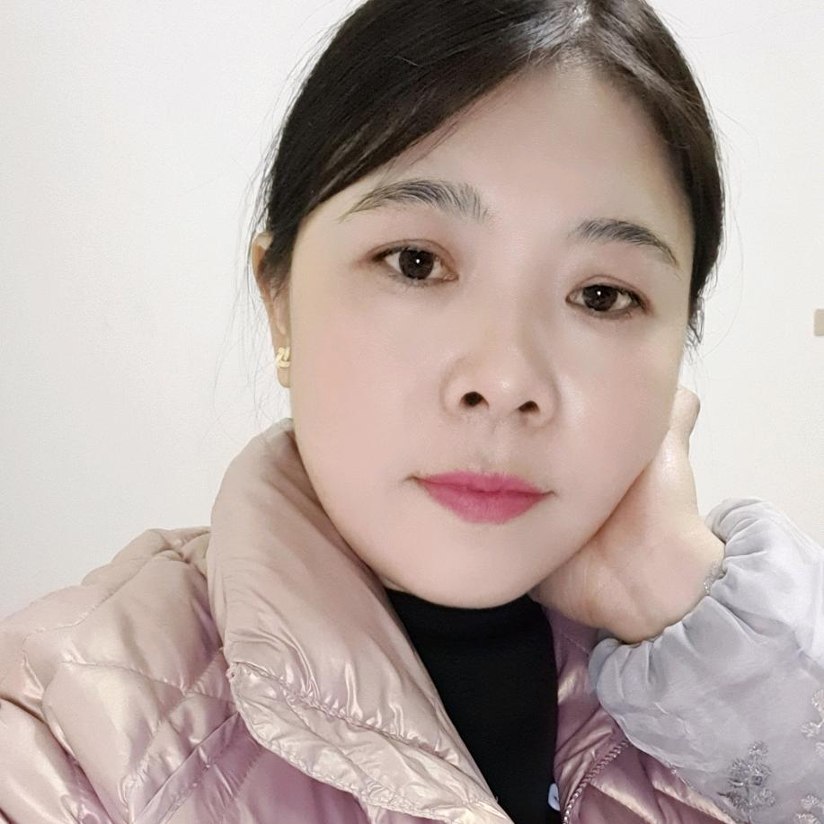 《笑着活下去》