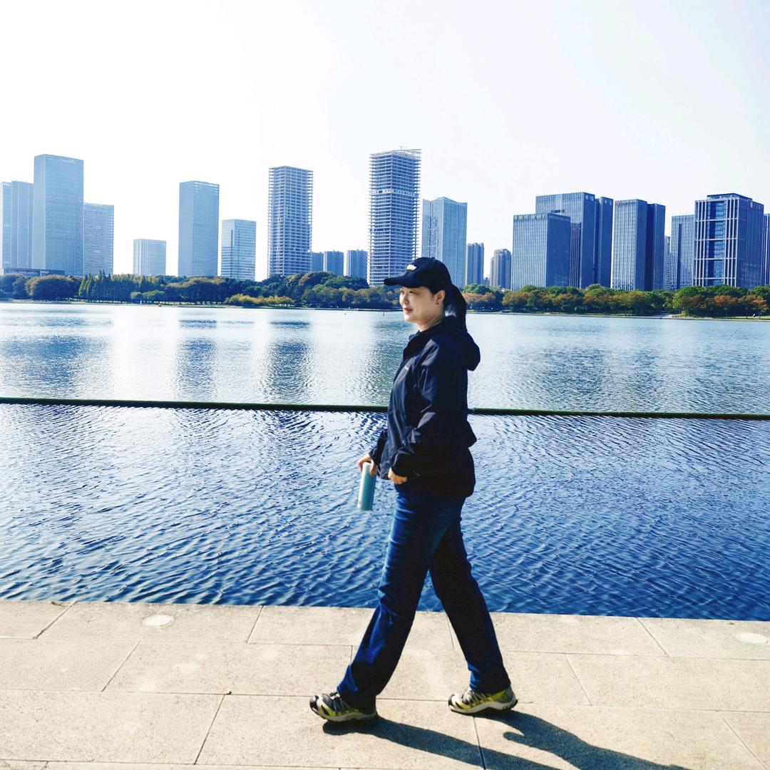 岳子玲💕 ⁵²⁰