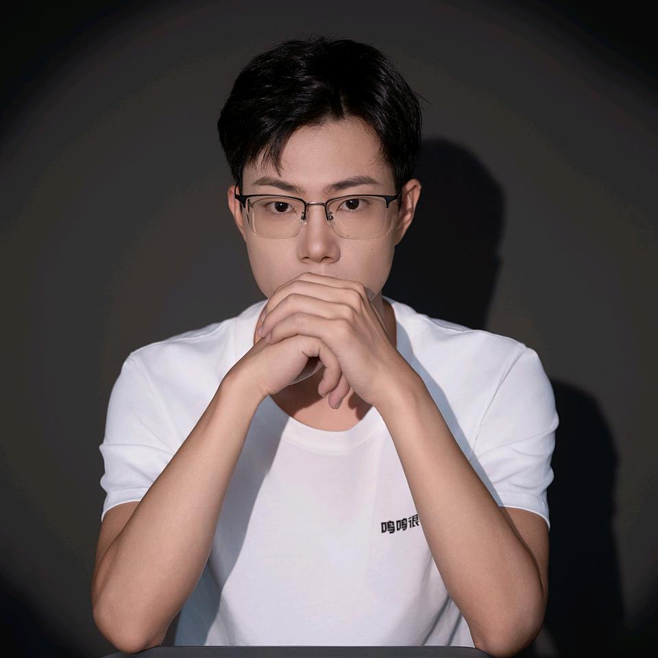 赵一鸣彭百万