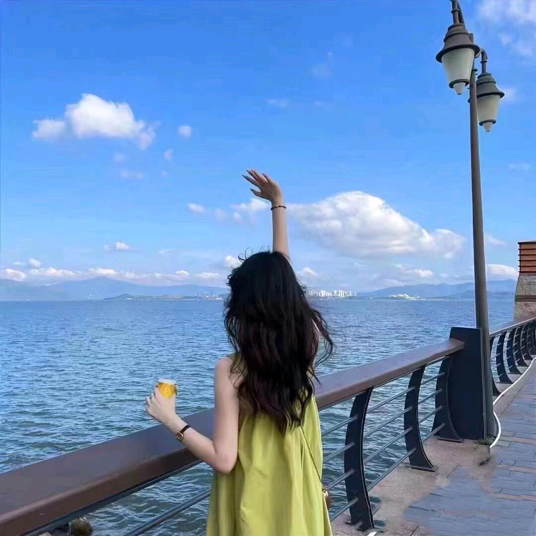 焦糖玛奇朵朵朵
