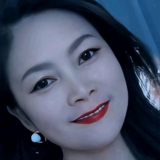 周珊i