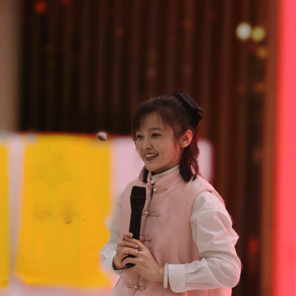 西贝垚