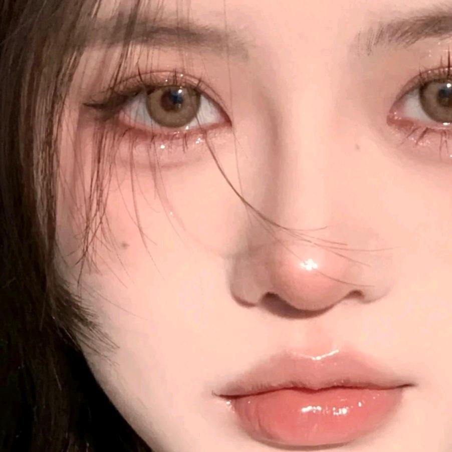 化妆师琳儿