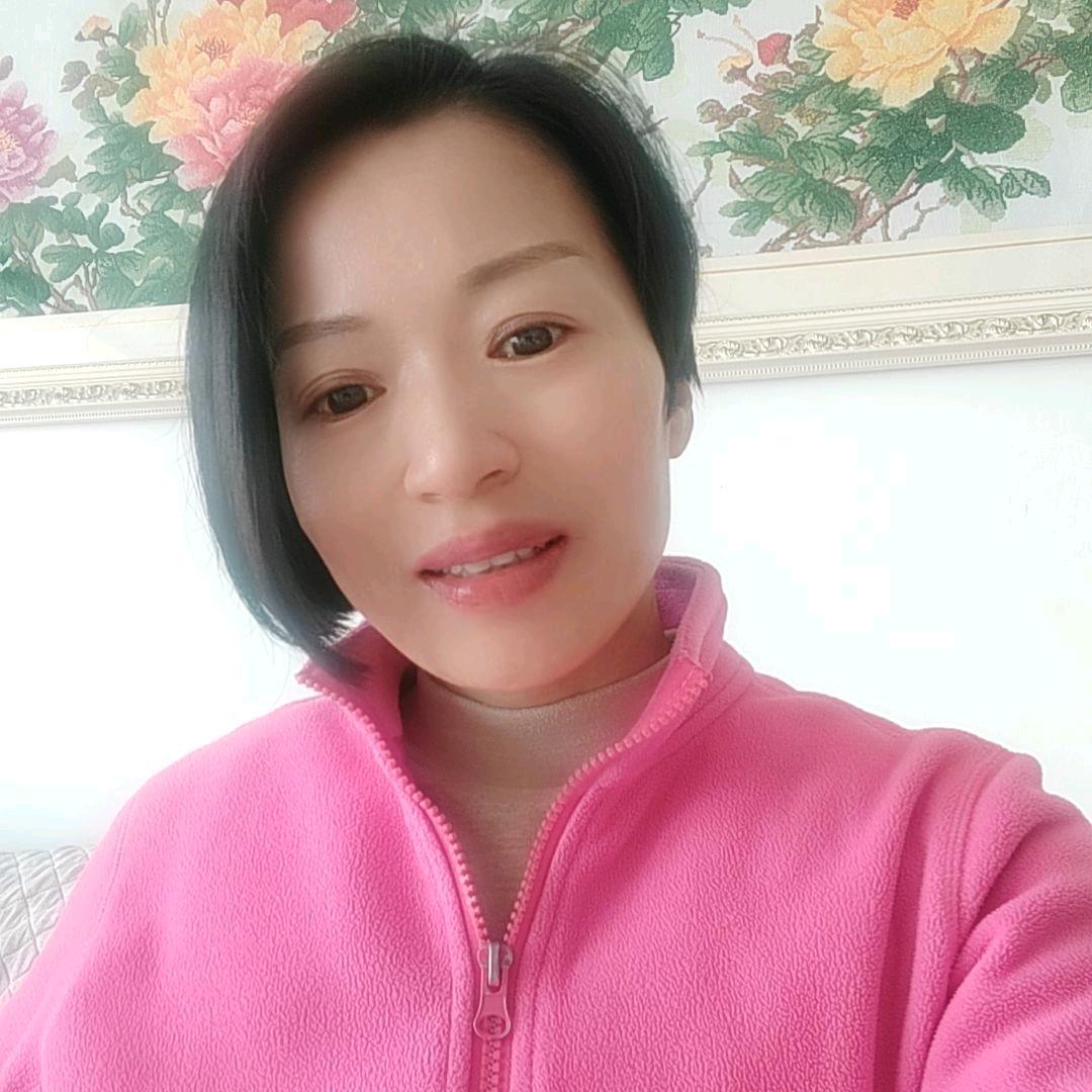 共享欢歌笑语