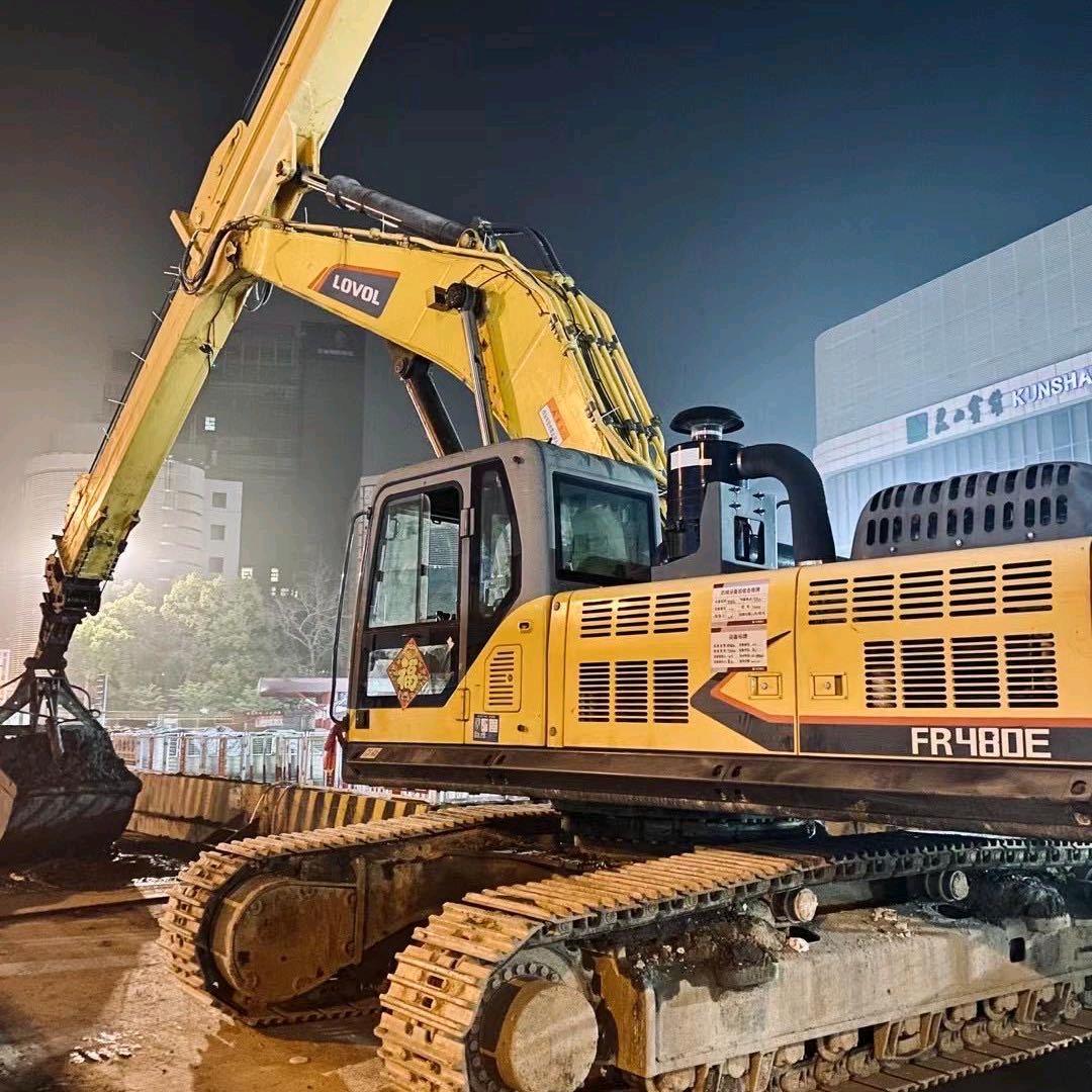 王凯深挖，伸缩臂，加长臂出租