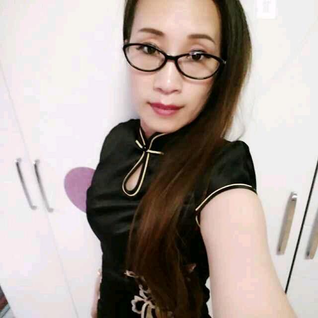 卖渔具的小六子