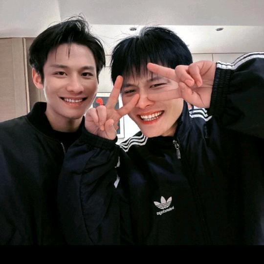 疯狂小杨弟（三只羊分享）